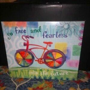 A BEAUTIFUL "GO FREE AND FEARLESS INTO THE FUTURE " CANVAS PICTURE